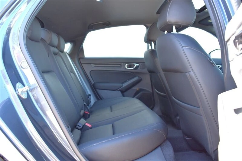 2025 Honda Civic 11th Gen - Image 13 of 20