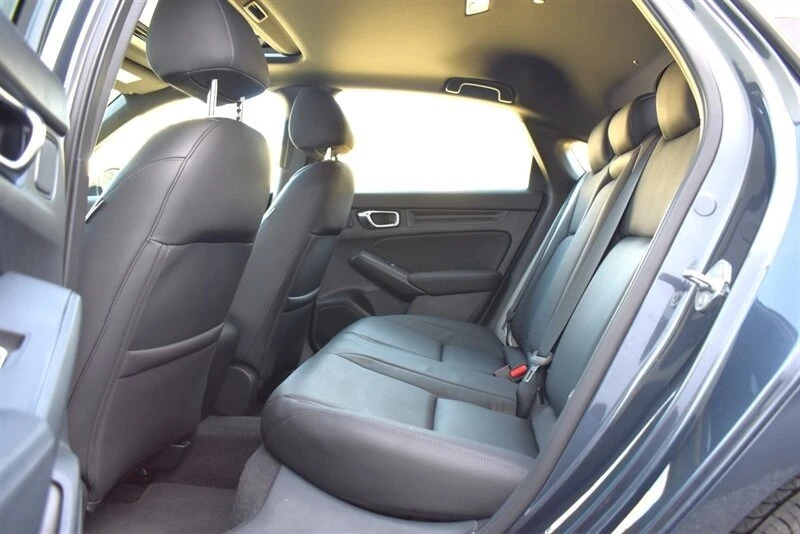 2025 Honda Civic 11th Gen - Image 14 of 20