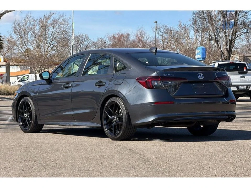 2025 Honda Civic 11th Gen - Image 6 of 10