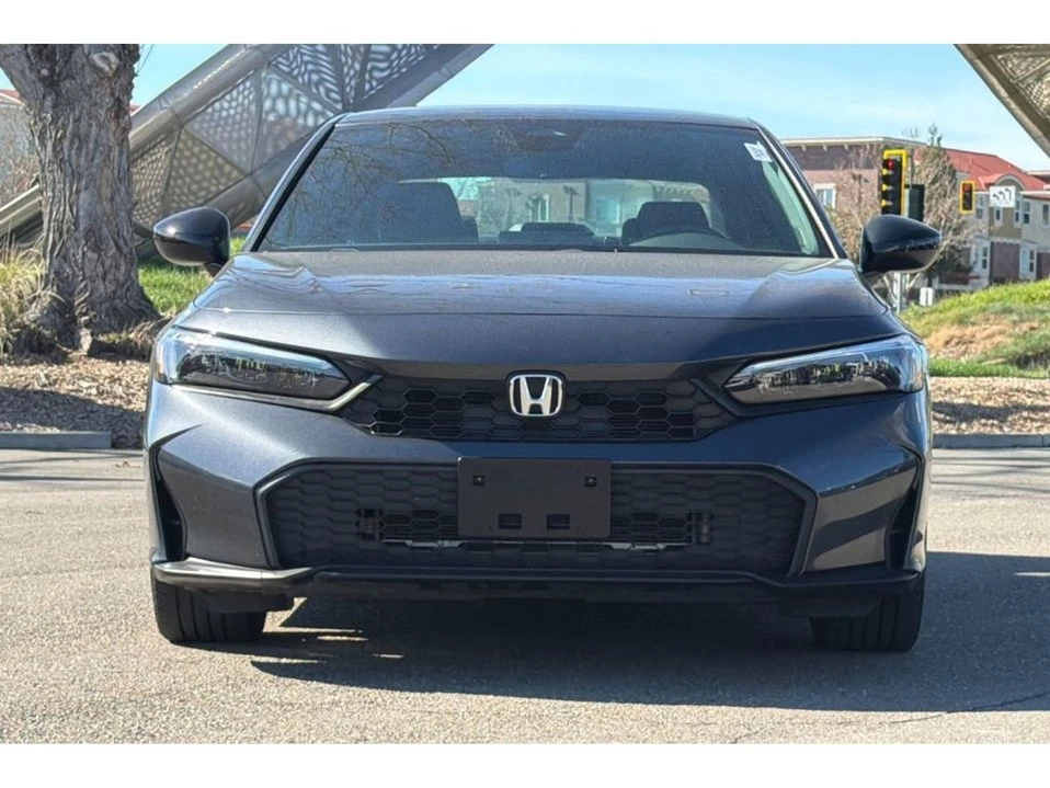 2025 Honda Civic 11th Gen - Image 9 of 10