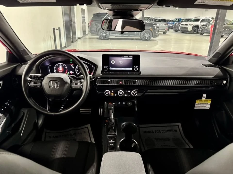 2025 Honda Civic 11th Gen - Image 13 of 20