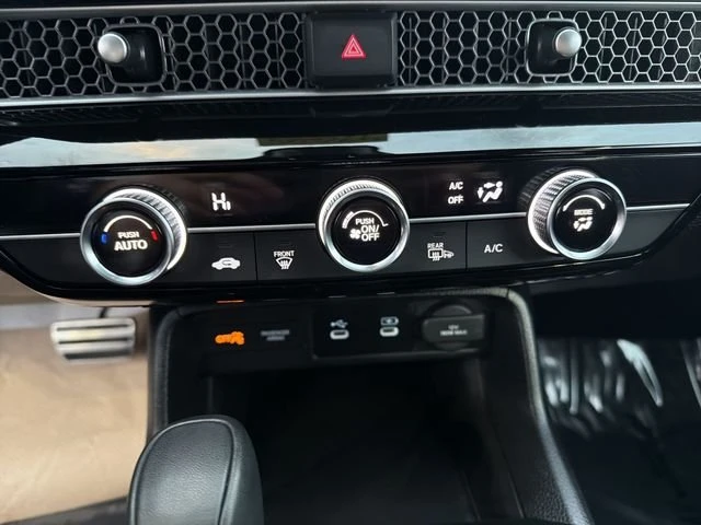 2025 Honda Civic 11th Gen - Image 14 of 19