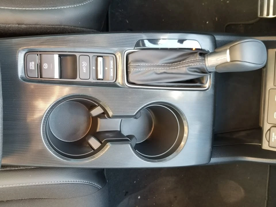 2025 Honda Civic 11th Gen - Image 14 of 20