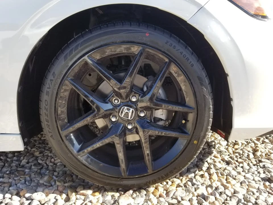 2025 Honda Civic 11th Gen - Image 10 of 20