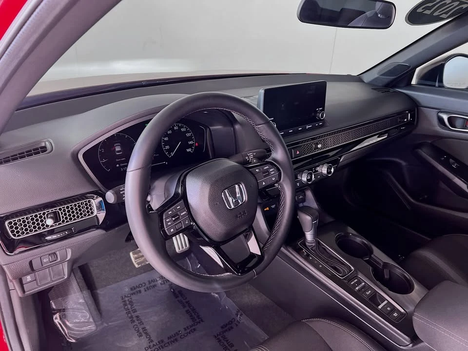 2025 Honda Civic 11th Gen - Image 10 of 16