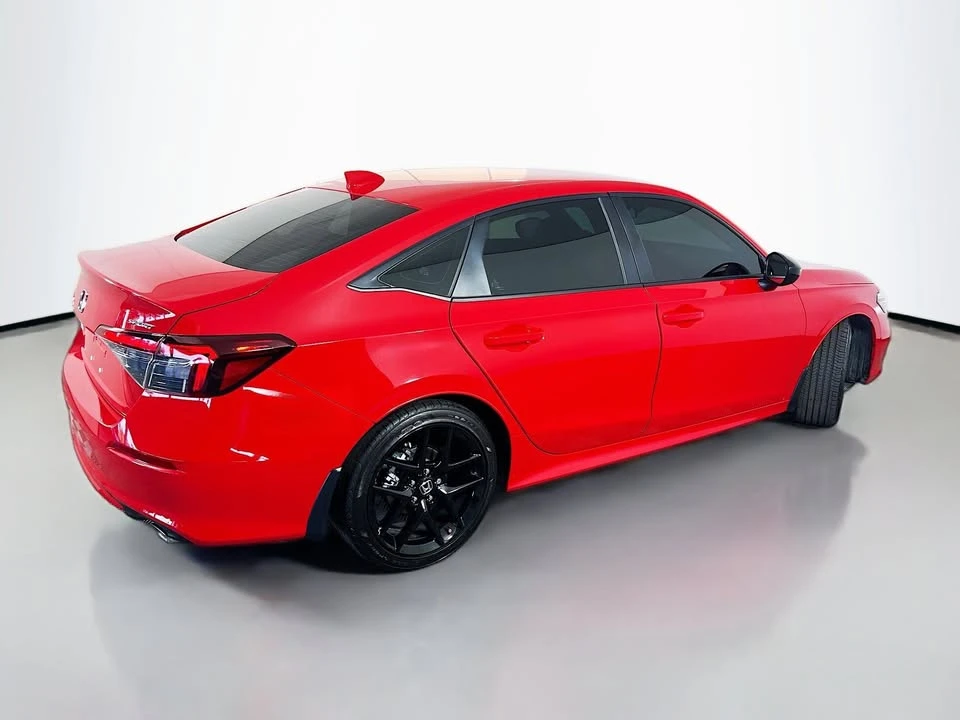 2025 Honda Civic 11th Gen - Image 6 of 16