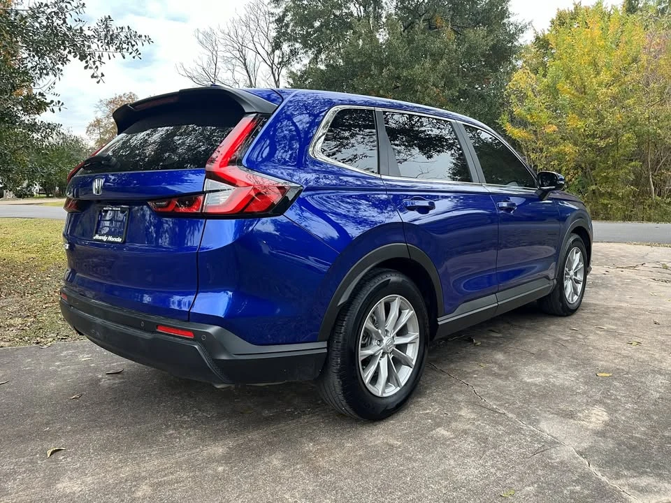 2025 Honda CR-V 6th Gen - Image 7 of 18