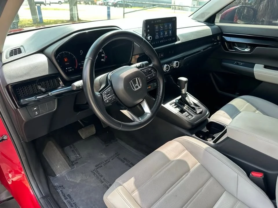 2025 Honda CR-V 6th Gen - Image 14 of 20