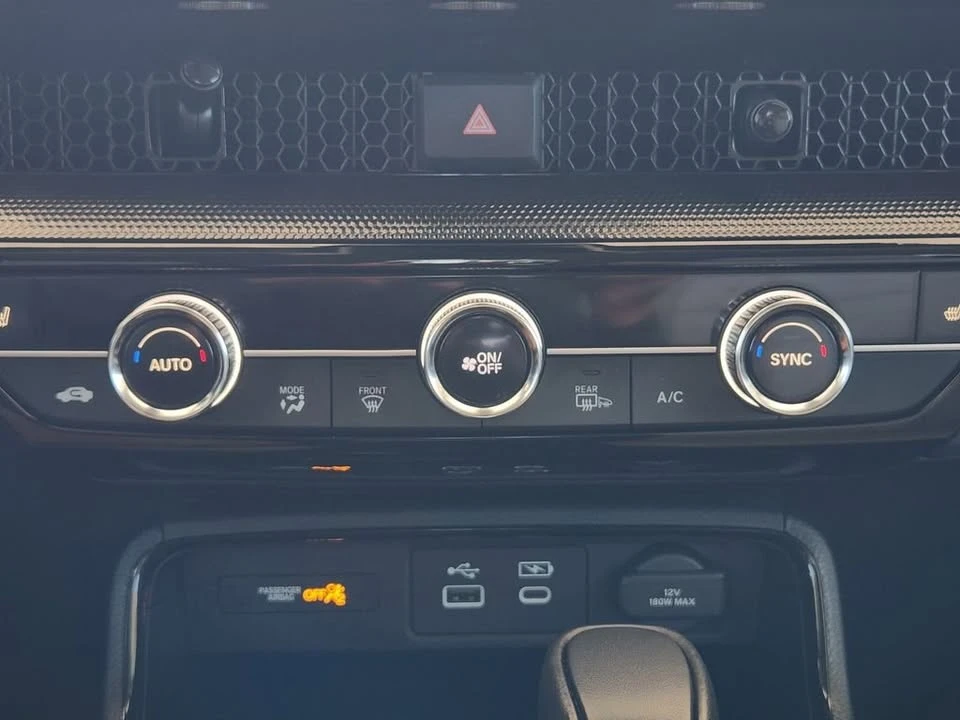 2025 Honda CR-V 6th Gen - Image 18 of 20