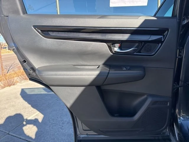 2025 Honda CR-V 6th Gen - Image 16 of 20