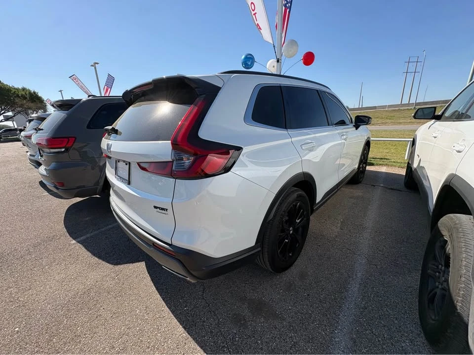 2025 Honda CR-V 6th Gen - Image 5 of 8