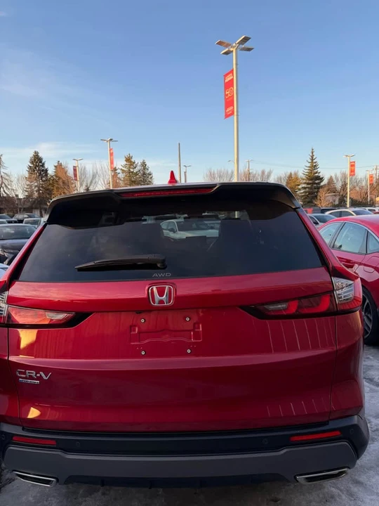 2025 Honda CR-V 6th Gen - Image 4 of 7