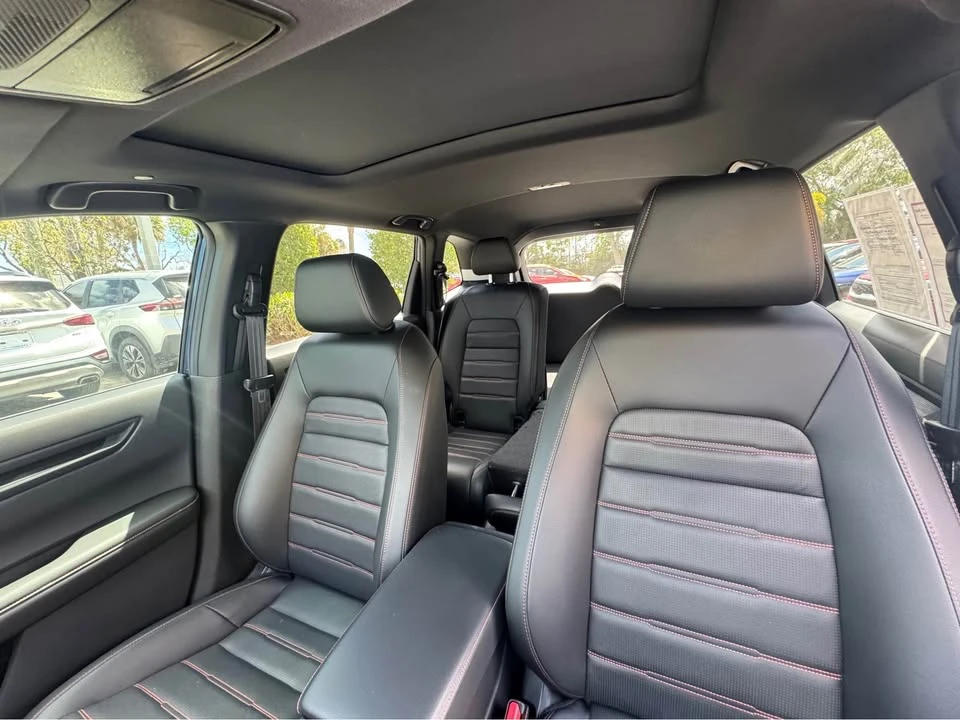 2025 Honda CR-V 6th Gen - Image 3 of 6