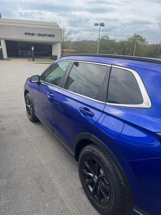 2025 Honda CR-V 6th Gen - Image 3 of 9