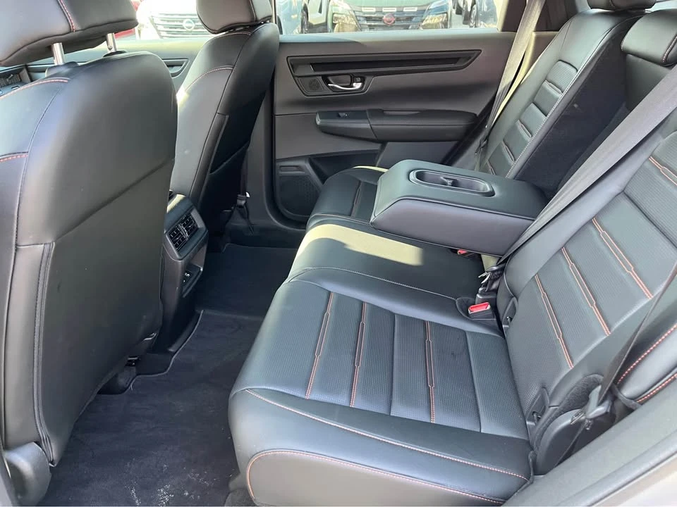2025 Honda CR-V 6th Gen - Image 10 of 18