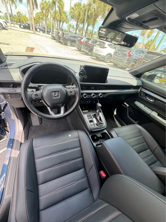 2025 Honda CR-V 6th Gen - Image 2 of 6