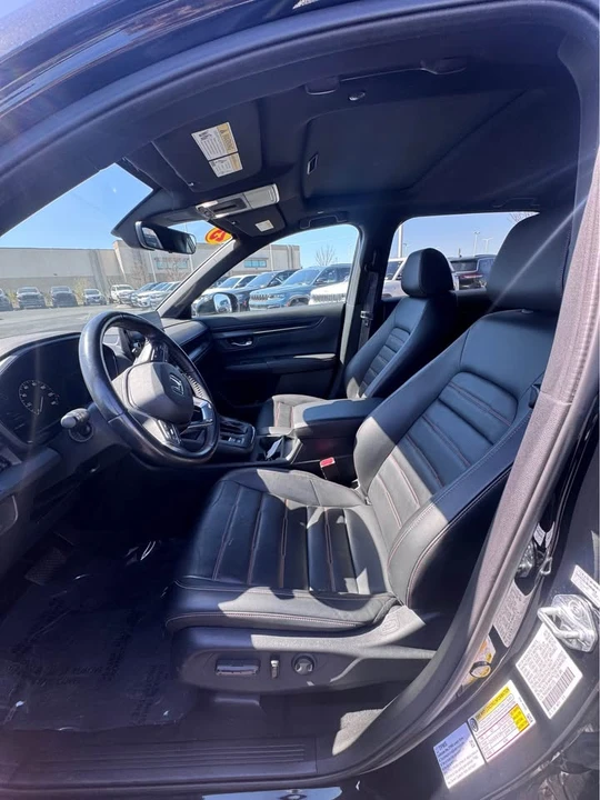 2025 Honda CR-V 6th Gen - Image 11 of 18