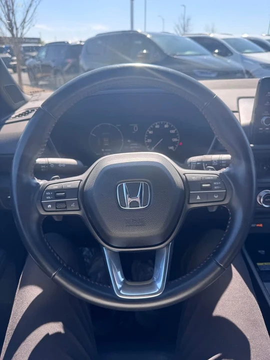 2025 Honda CR-V 6th Gen - Image 12 of 18