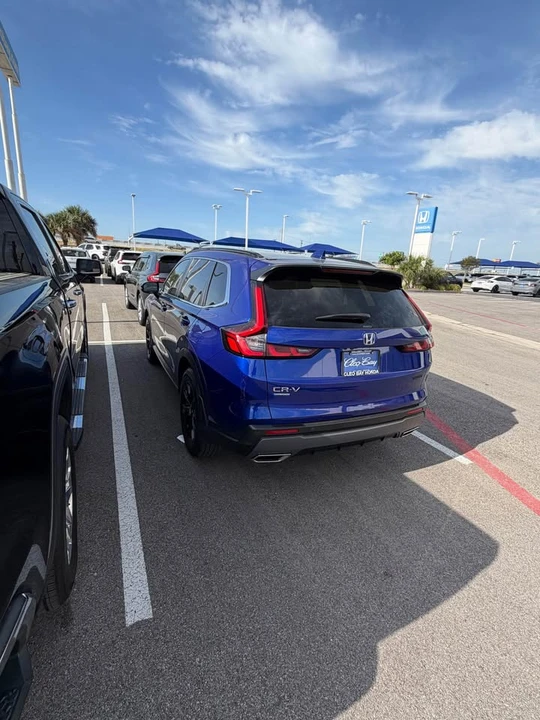 2025 Honda CR-V 6th Gen - Image 5 of 6