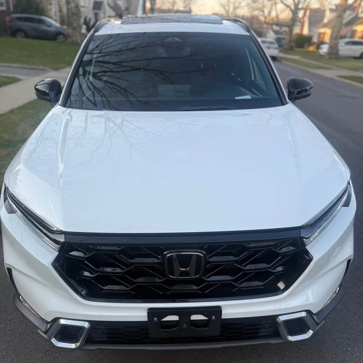 2025 Honda CR-V 6th Gen - Image 4 of 10