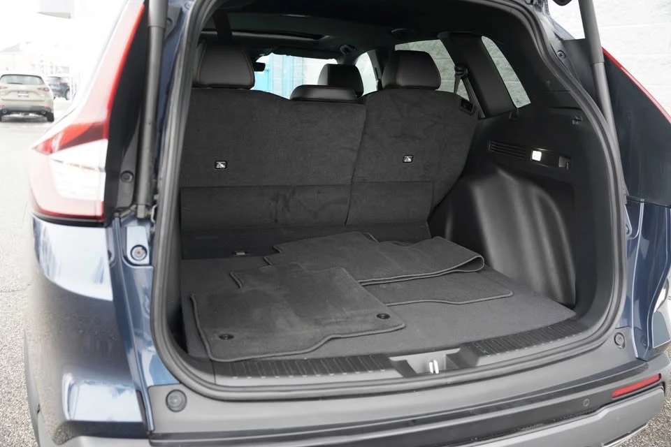 2025 Honda CR-V 6th Gen - Image 17 of 17