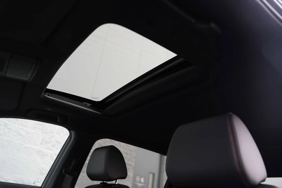 2025 Honda CR-V 6th Gen - Image 16 of 17