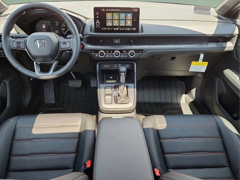2025 Honda CR-V 6th Gen - Image 12 of 20