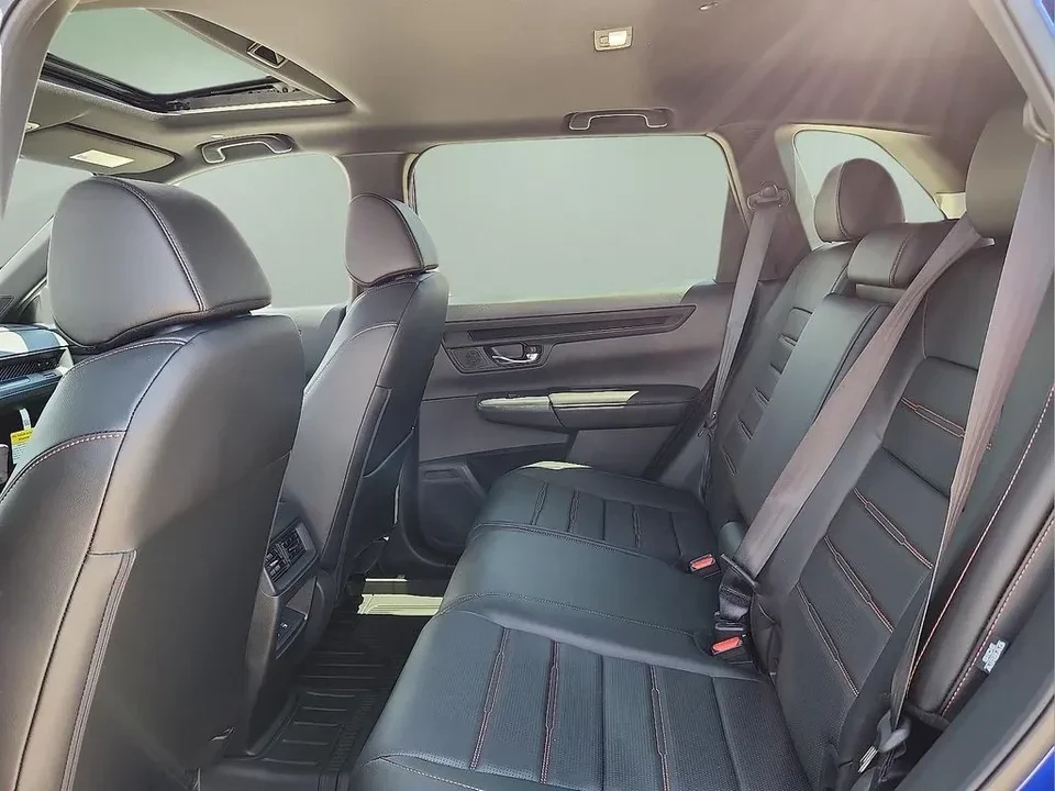 2025 Honda CR-V 6th Gen - Image 11 of 20
