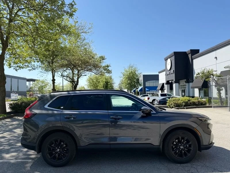 2025 Honda CR-V 6th Gen - Image 7 of 20