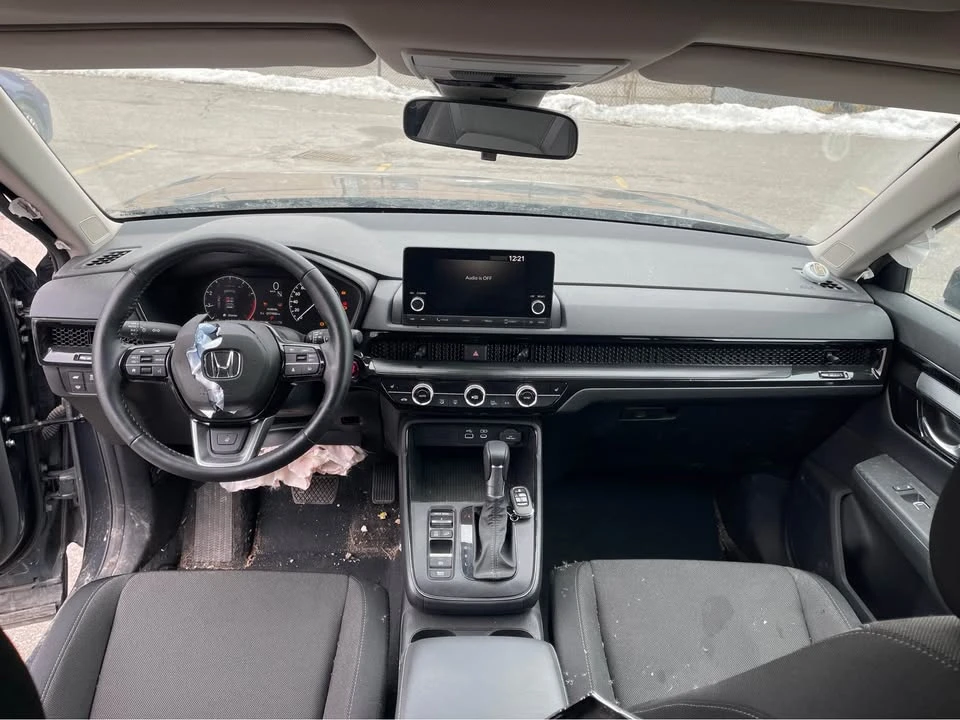 2025 Honda CR-V 6th Gen - Image 12 of 17