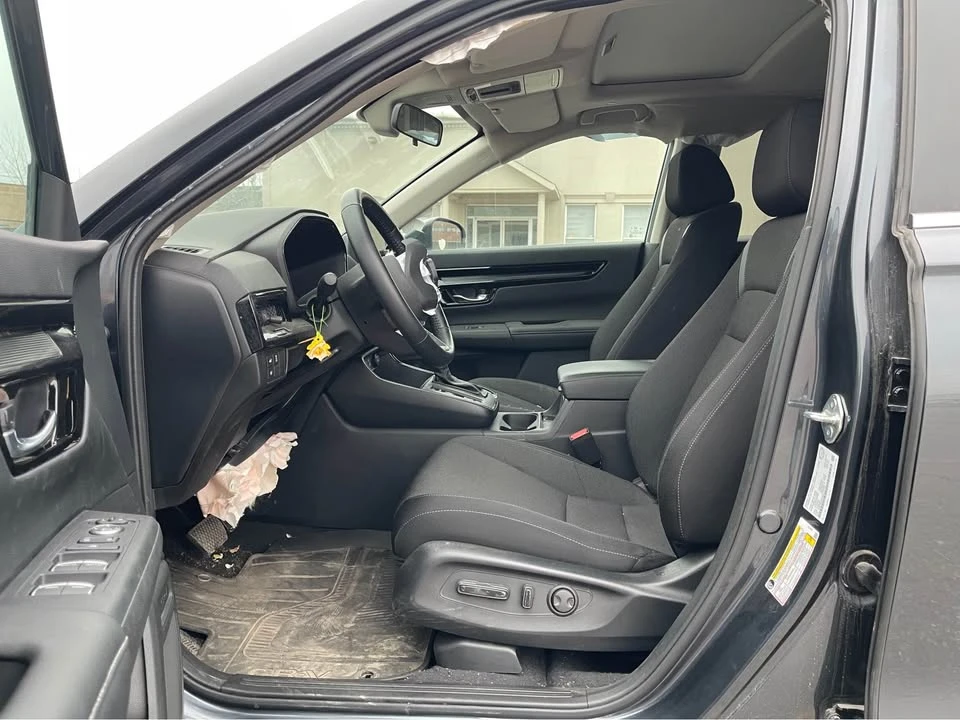 2025 Honda CR-V 6th Gen - Image 17 of 17