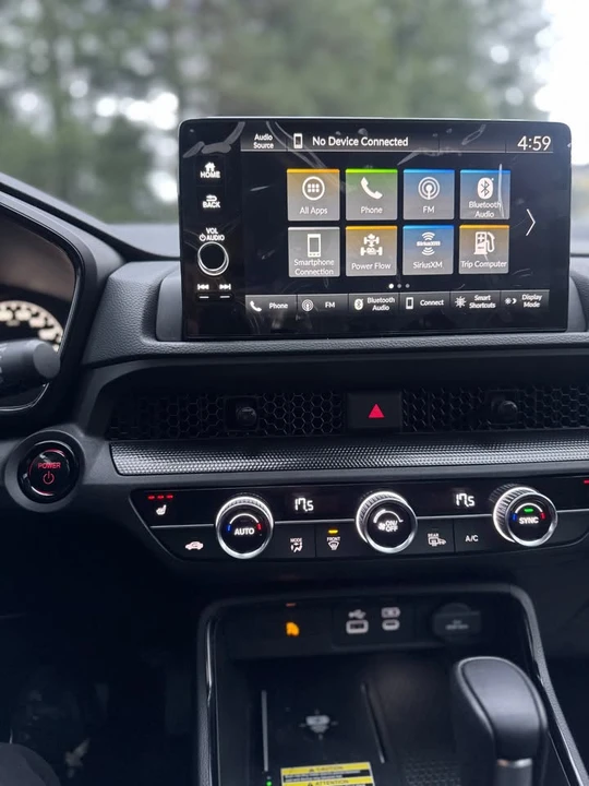 2025 Honda CR-V 6th Gen - Image 13 of 18