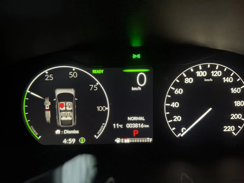 2025 Honda CR-V 6th Gen - Image 12 of 18