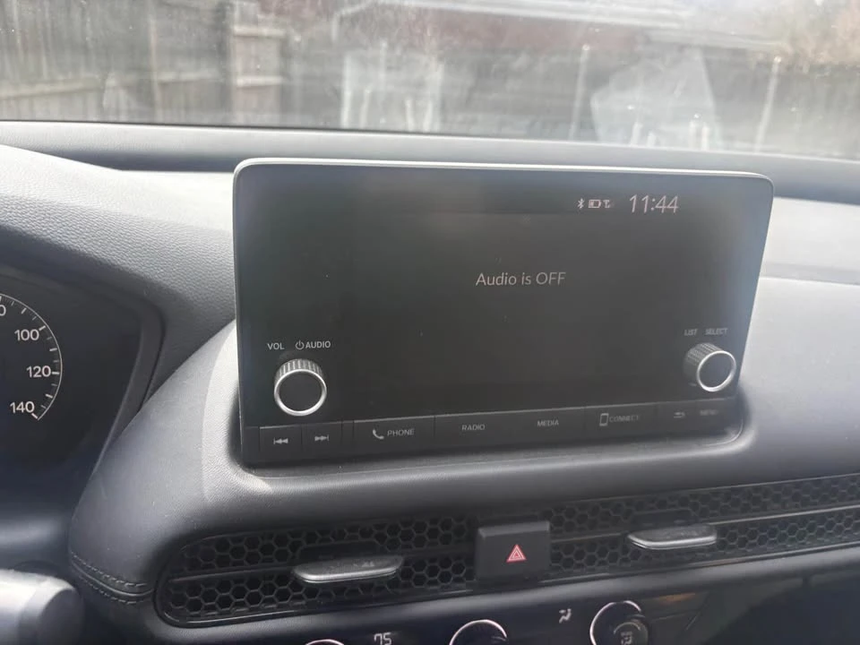 2025 Honda HR-V 3rd Gen - Image 15 of 20