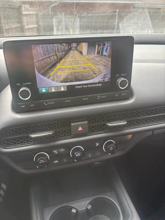 2025 Honda HR-V 3rd Gen - Image 13 of 20