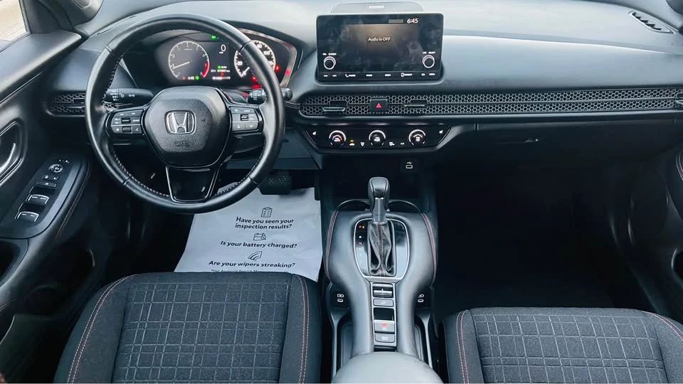 2025 Honda HR-V 3rd Gen - Image 8 of 16
