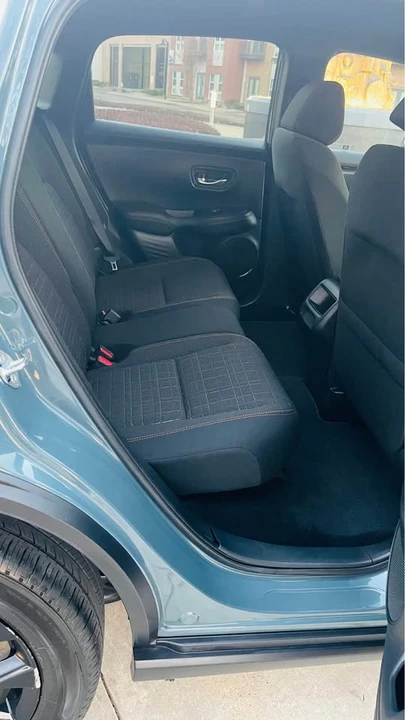 2025 Honda HR-V 3rd Gen - Image 14 of 16