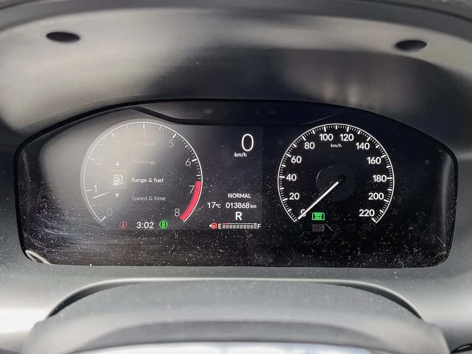 2025 Honda HR-V 3rd Gen - Image 13 of 19