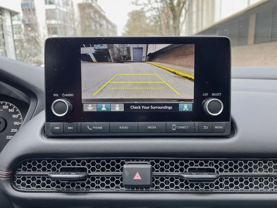 2025 Honda HR-V 3rd Gen - Image 16 of 19