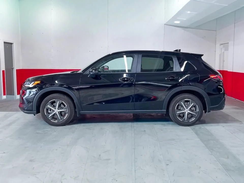 2025 Honda HR-V 3rd Gen - Image 3 of 19