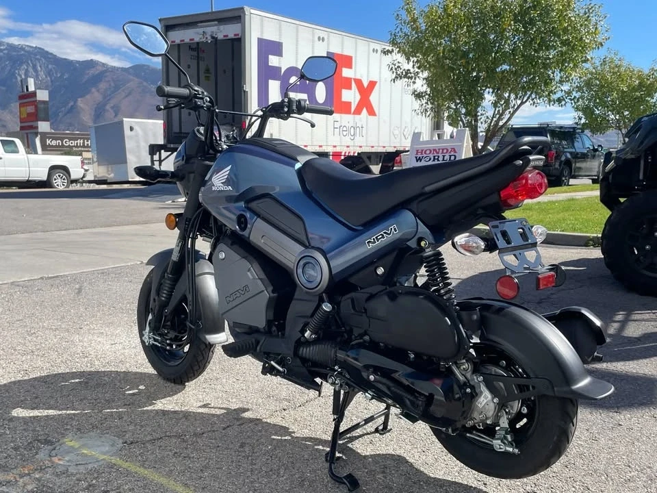 2025 Honda Motorcycles - Image 2 of 4
