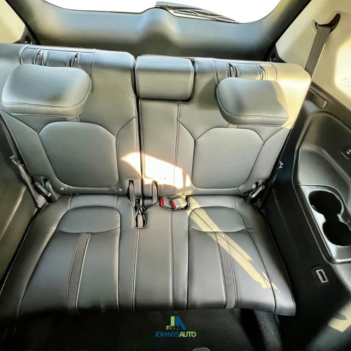 2025 Honda Pilot 4th Gen - Image 7 of 14