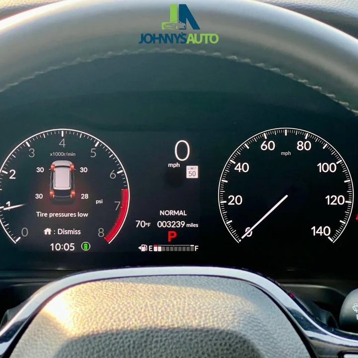 2025 Honda Pilot 4th Gen - Image 10 of 14