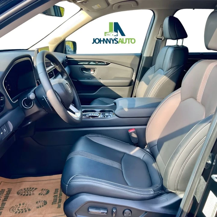 2025 Honda Pilot 4th Gen - Image 4 of 14