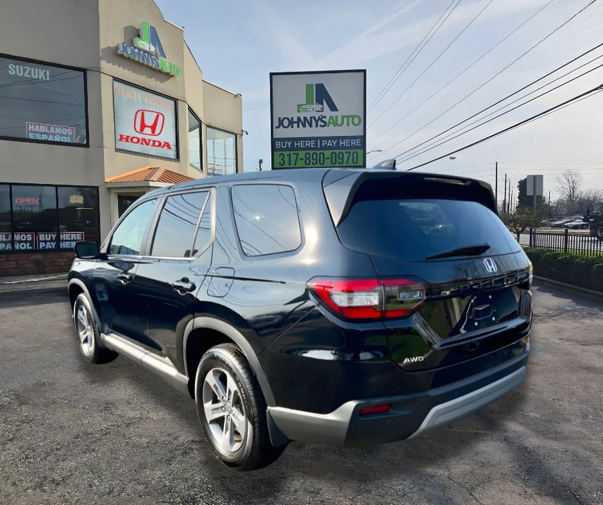 2025 Honda Pilot 4th Gen - Image 3 of 14