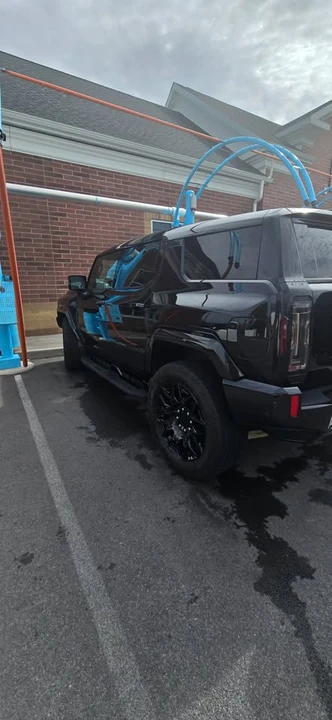 2025 Hummer HMMWV - Image 5 of 19