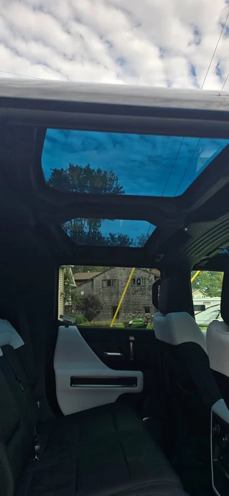 2025 Hummer HMMWV - Image 16 of 19