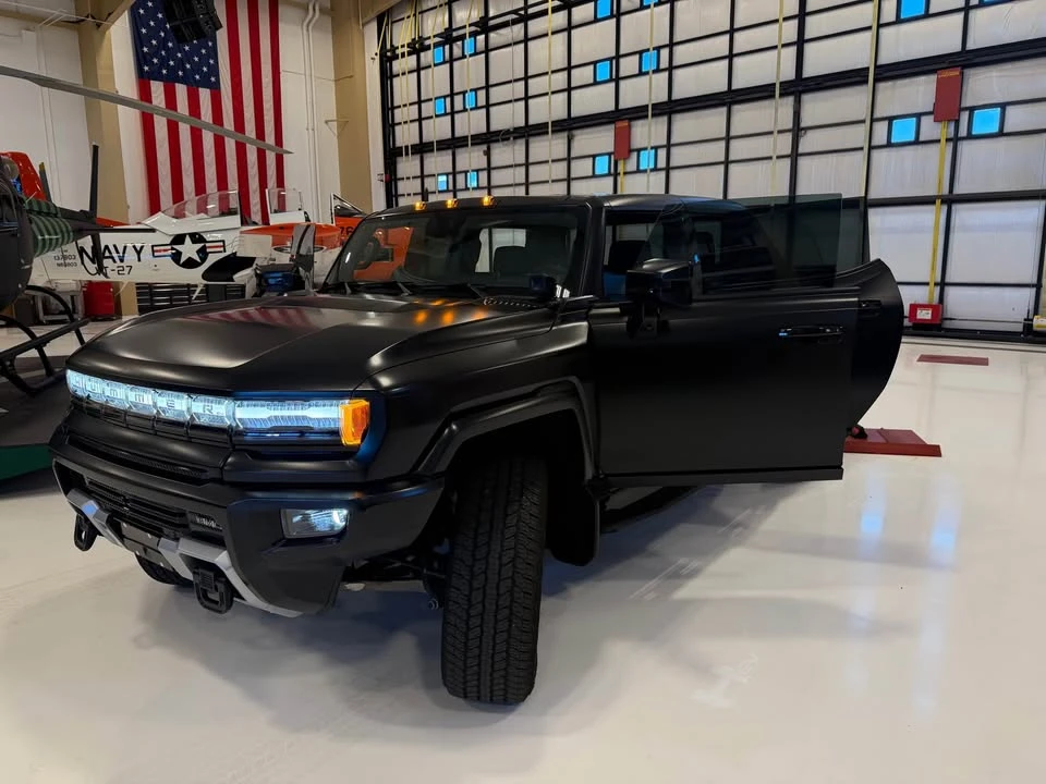 2025 Hummer HMMWV - Image 3 of 11