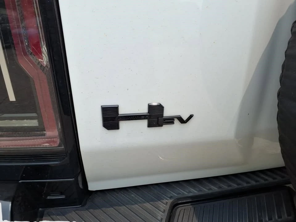 2025 Hummer - Image 5 of 20