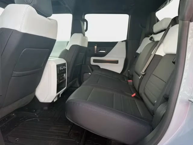 2025 Hummer HMMWV - Image 9 of 16